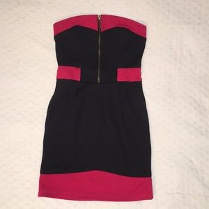 ☀️4/$20 Steve Madden Strapless black red dress XS
